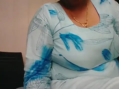 Cute Kashmira99 online show from 12-18-25, 11:38