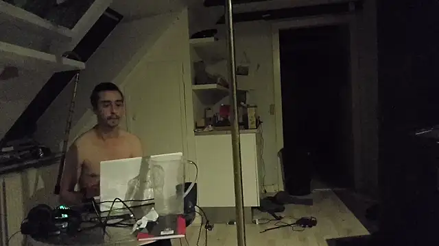 Snapshot of Stephanien chatting on 12-03-24, 05:23 Stephanien online show from 12-03-24, 05:23