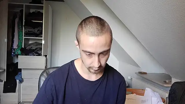 Snapshot of Stephanien chatting on 09-28-25, 09:14 Stephanien online show from 09-28-25, 09:14