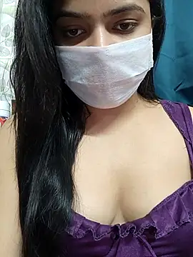 Snapshot of Myloveurvi chatting on 07-15-26, 10:53 Myloveurvi online show from 07-15-26, 10:53