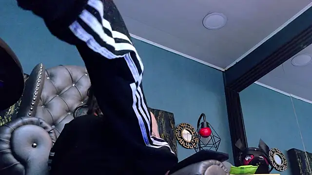 LusstCruella online show from 04-16-26, 09:39