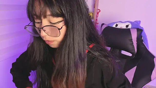 Yommi Winx online show from 11-13-25, 12:31