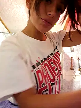 Lau1127 online show from 12-03-25, 03:58