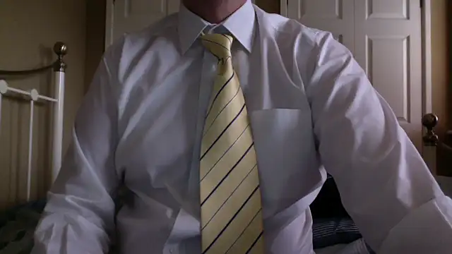 Snapshot of midlandsforfun chatting on 02-19-25, 11:49 midlandsforfun online show from 02-19-25, 11:49