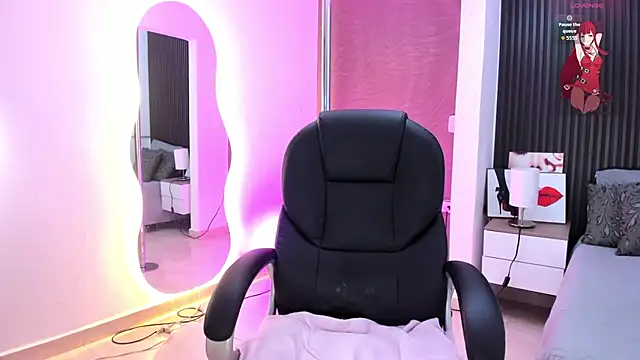 natasha  jackson online show from 01-08-26, 01:13