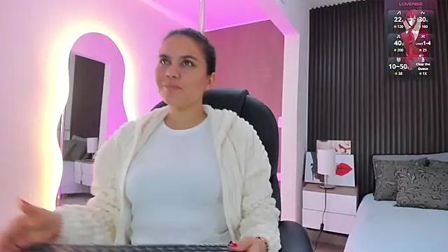 natasha  jackson online show from 01-13-26, 02:33