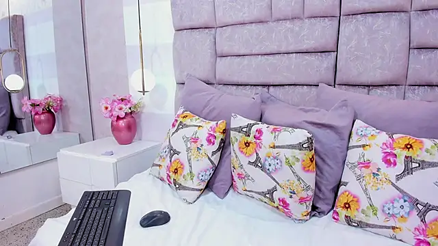 melaniee jones online show from 03-06-26, 05:31