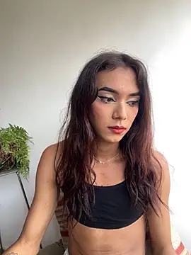 Nikol Rang   online show from 12-02-25, 06:03