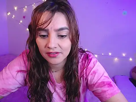 Lu perez online show from 11-04-25, 08:41