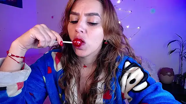 Lu perez online show from 11-21-25, 10:41