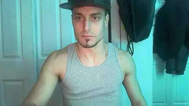 Snapshot of hot_shot_13 chatting on 02-15-26, 02:08 hot shot 13 online show from 02-15-26, 02:08