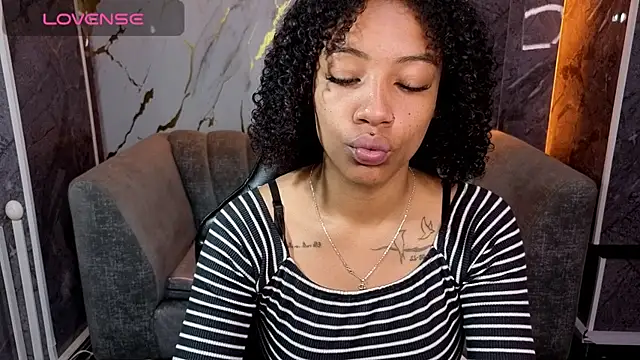 Violeth b online show from 02-28-26, 01:01