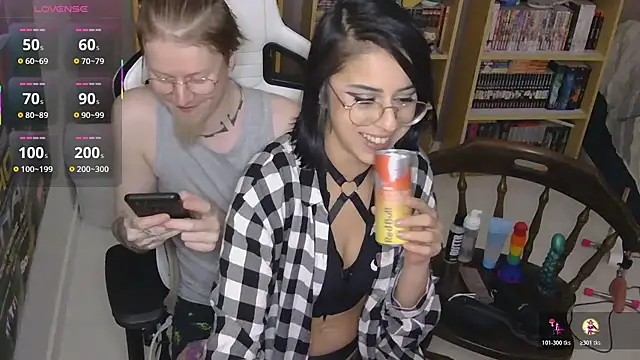 LisandreLaVenale online show from 11-26-25, 09:49