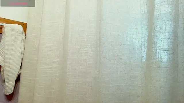 SkarlettRose96 online show from 10-20-25, 06:41