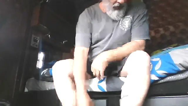 ausbod online show from 10-05-25, 03:27