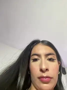 IssabellaLopez online show from 06-25-26, 06:01