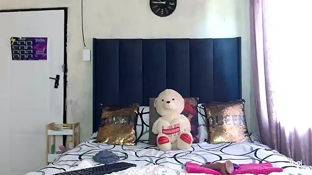 quenliyasa online show from 09-26-25, 08:07