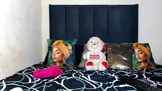 quenliyasa online show from 03-27-26, 08:48