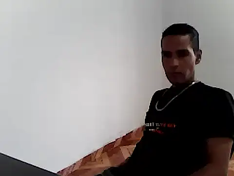 Snapshot of esteban2810m chatting on 02-09-25, 08:34 esteban2810m online show from 02-09-25, 08:34