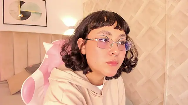 Haru Bonny online show from 03-31-26, 07:36