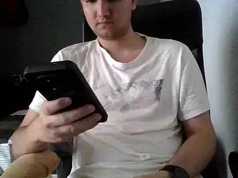 Mrbull3094 online show from 01-10-26, 03:25