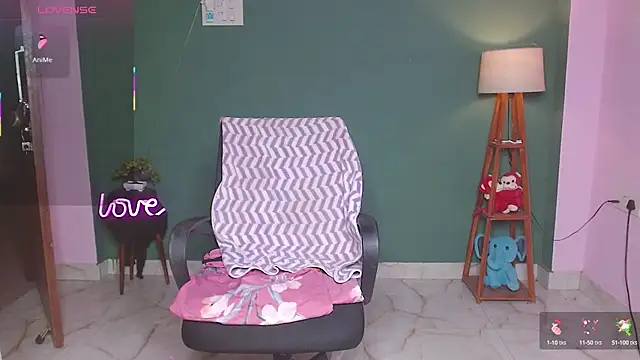 Naughty Ayesha1 online show from 10-06-25, 09:34