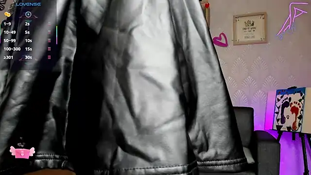 Alaia Love77 online show from 02-26-26, 05:01