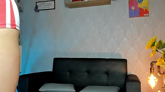 Snapshot of Alaia_Love77 chatting on 06-11-26, 08:18 Alaia Love77 online show from 06-11-26, 08:18