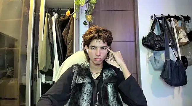 santy-kitty online show from 01-26-25, 01:09