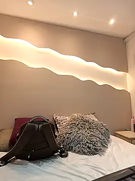 Alisson am online show from 10-27-25, 11:36