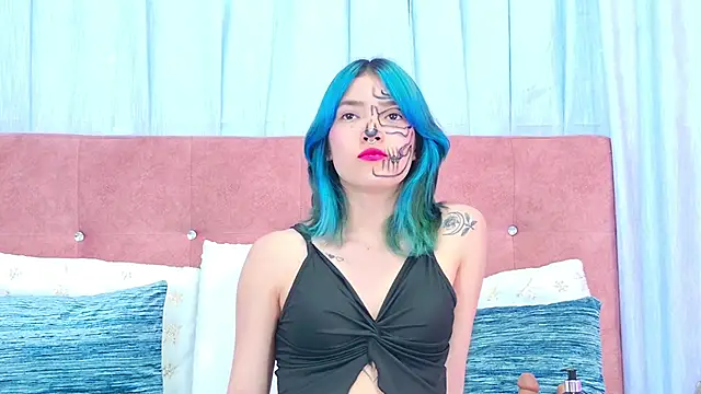 AlliciaKim online show from 10-29-25, 07:26