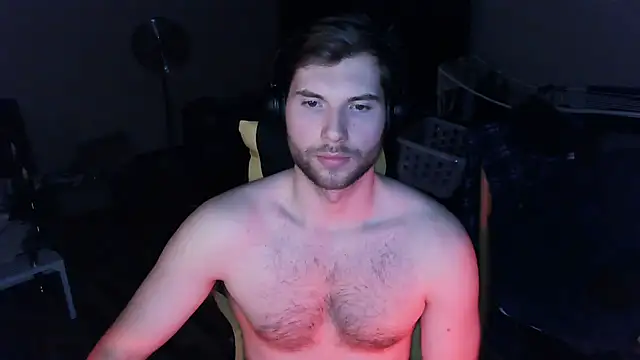 Snapshot of Ironman220 chatting on 03-11-26, 05:08 Ironman220 online show from 03-11-26, 05:08