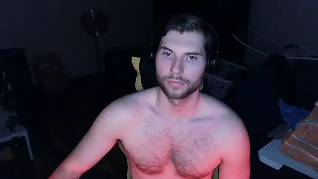 Snapshot of Ironman220 chatting on 03-20-26, 11:20 Ironman220 online show from 03-20-26, 11:20