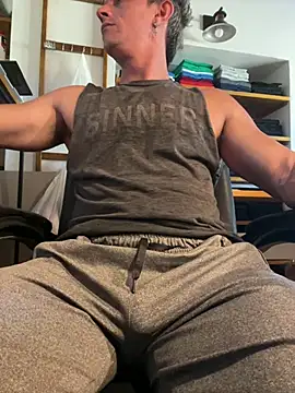 victorxxx2401 online show from 01-06-25, 12:24