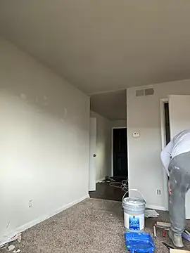 elamante03 online show from 12-18-24, 02:49