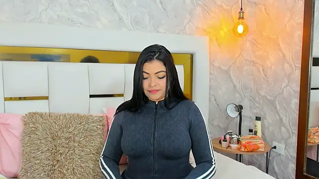 EmaBakker online show from 04-05-26, 07:49