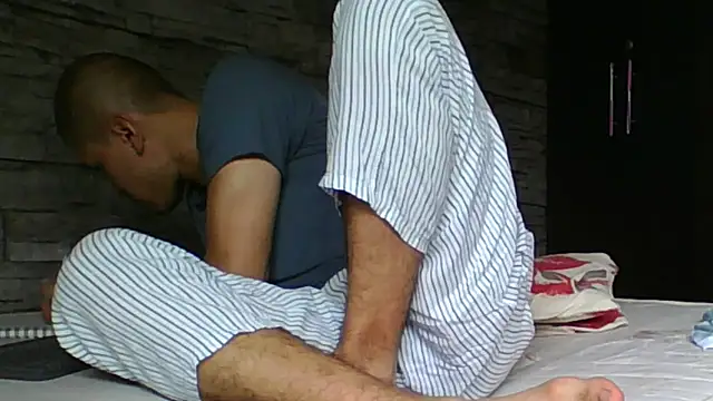 Sexylatin64 online show from 04-15-26, 07:58