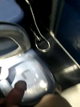 Snapshot of lm279 chatting on 10-16-25, 12:50 lm279 online show from 10-16-25, 12:50