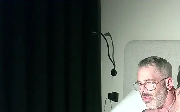 LIVEcamCUMDADDY online show from 02-28-25, 01:47