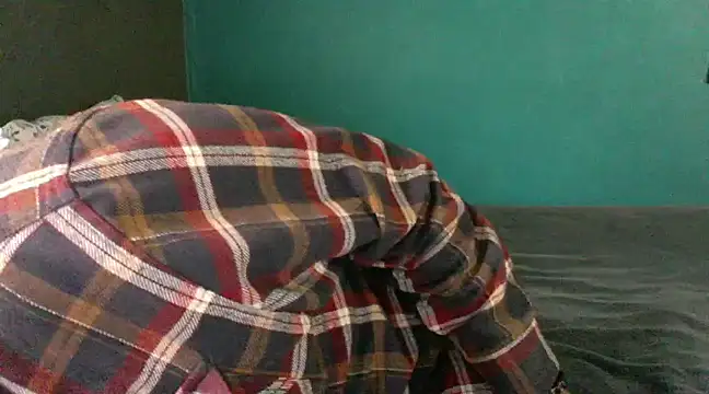 Snapshot of TUMORENO1 chatting on 12-12-24, 10:52 TUMORENO1 online show from 12-12-24, 10:52