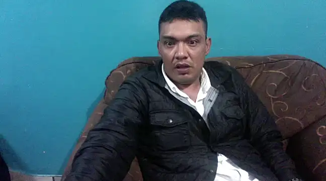 Snapshot of TUMORENO1 chatting on 01-22-25, 12:06 TUMORENO1 online show from 01-22-25, 12:06