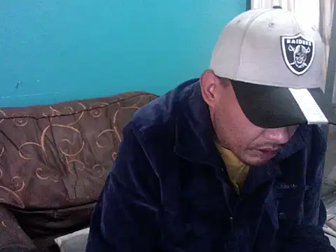 Snapshot of TUMORENO1 chatting on 01-27-25, 10:38 TUMORENO1 online show from 01-27-25, 10:38