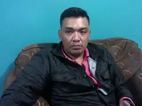 Snapshot of TUMORENO1 chatting on 02-18-25, 12:59 TUMORENO1 online show from 02-18-25, 12:59