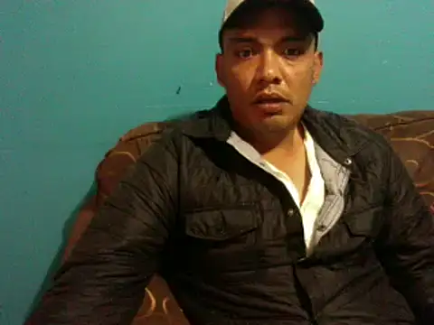 Snapshot of TUMORENO1 chatting on 03-04-25, 12:18 TUMORENO1 online show from 03-04-25, 12:18