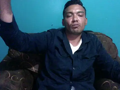 Snapshot of TUMORENO1 chatting on 09-27-25, 11:54 TUMORENO1 online show from 09-27-25, 11:54