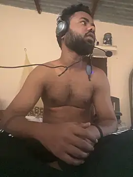 pura43 online show from 11-25-25, 05:40