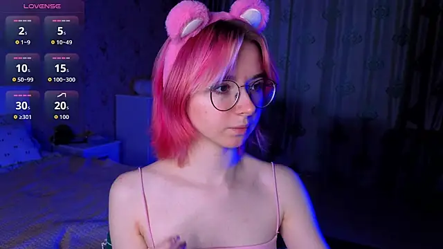 Nora Failure online show from 10-14-25, 08:59