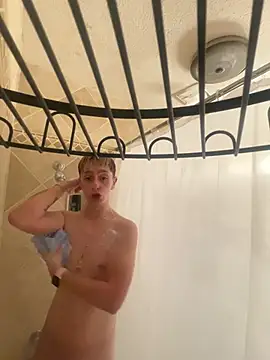 Snapshot of twentywithafelonyy chatting on 01-22-25, 03:20 twentywithafelonyy online show from 01-22-25, 03:20