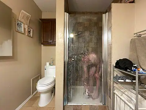 twentywithafelonyy online show from 12-14-25, 06:52