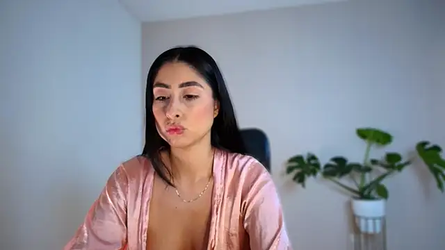 Snapshot of auroracaruso11 chatting on 02-24-26, 03:54 auroracaruso11 online show from 02-24-26, 03:54